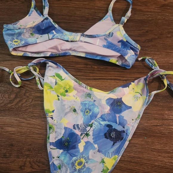 Aerie Floral Bikini Set with Blue and Yellow Accents - Picture 4 of 5